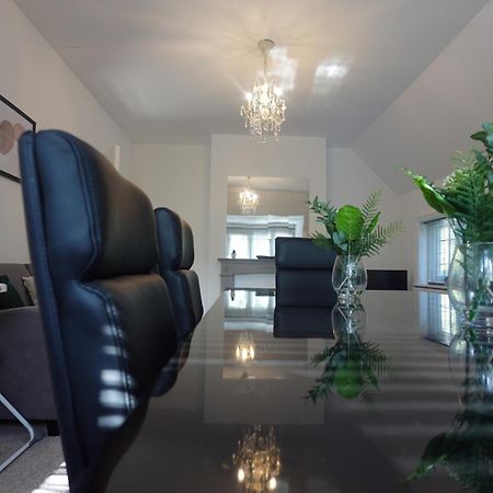 פול Apartment In Canford Cliffs Close To Sandbanks Beach מראה חיצוני תמונה