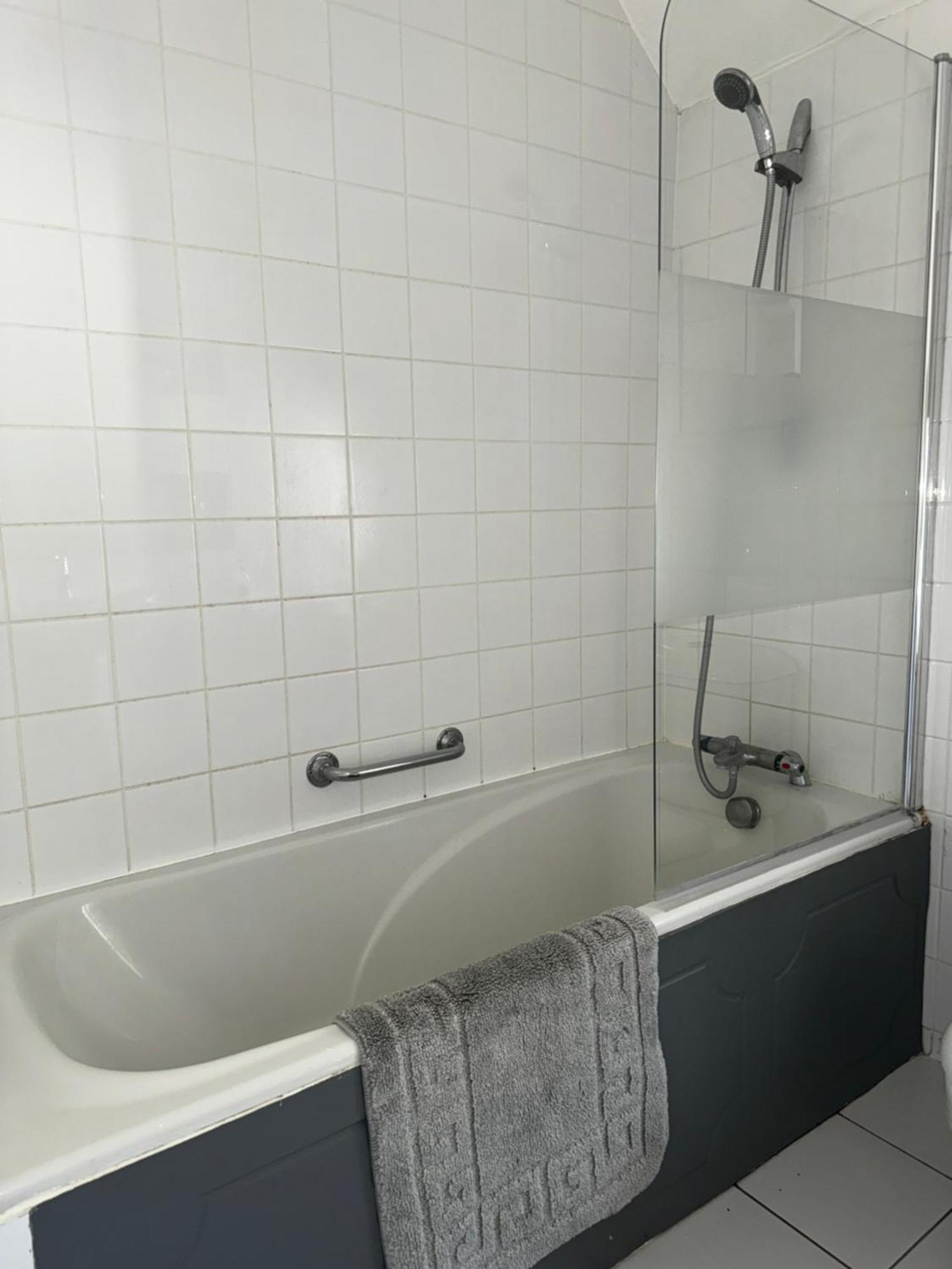 פול Apartment In Canford Cliffs Close To Sandbanks Beach מראה חיצוני תמונה