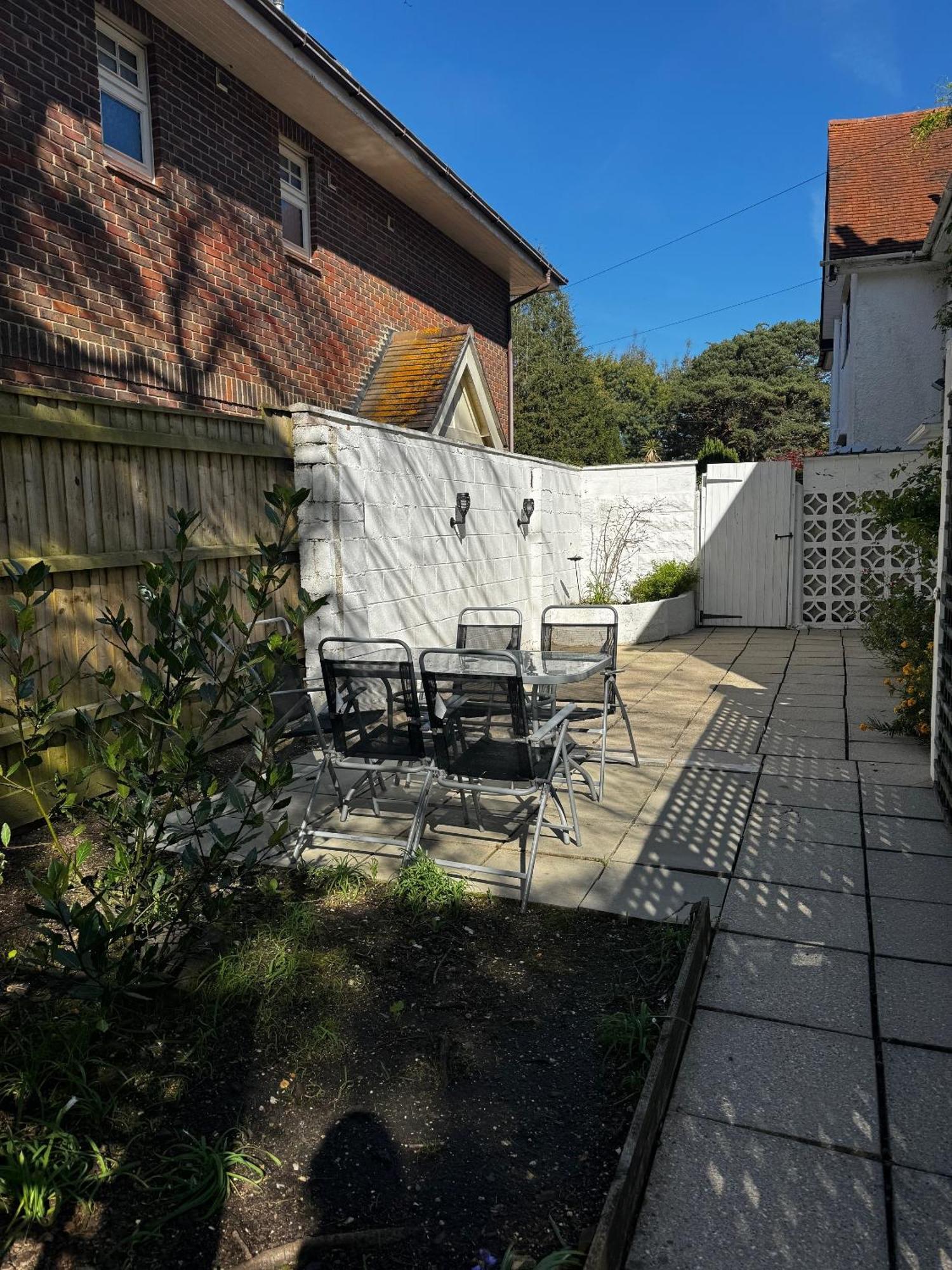 פול Apartment In Canford Cliffs Close To Sandbanks Beach מראה חיצוני תמונה