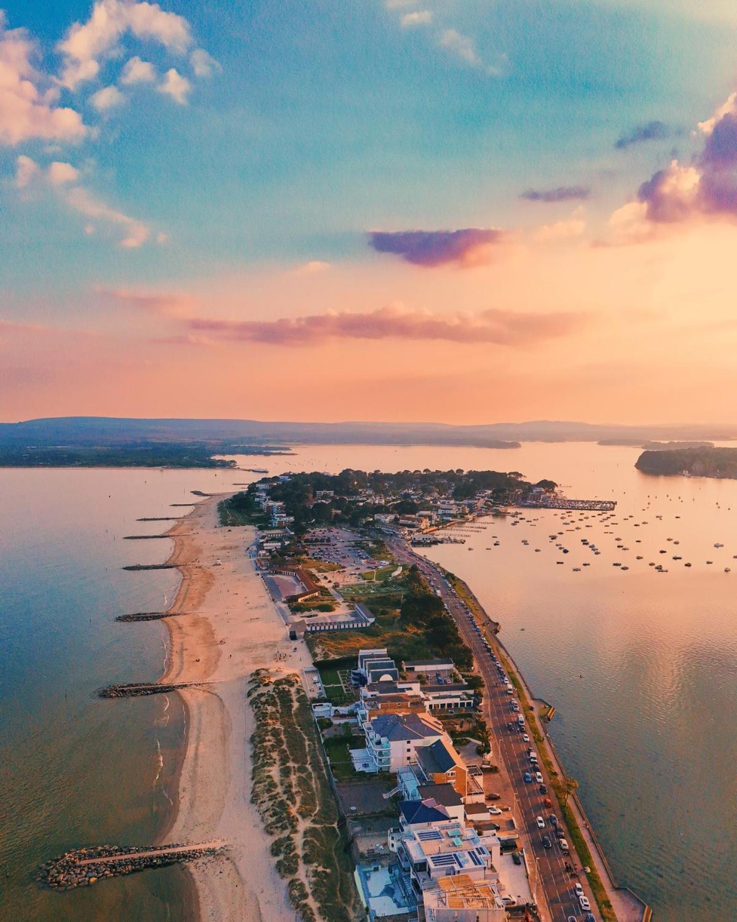 פול Apartment In Canford Cliffs Close To Sandbanks Beach מראה חיצוני תמונה